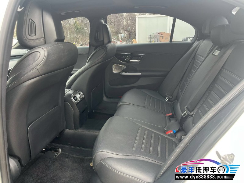 23年奔驰C轿车抵押车出售