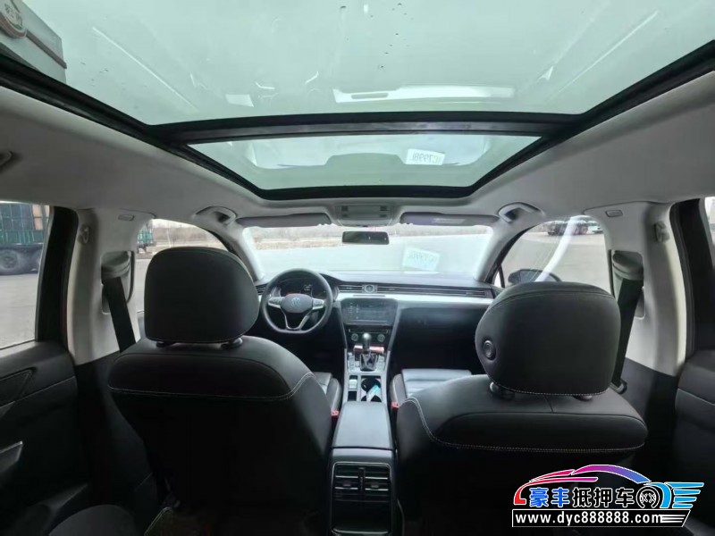 21年大众迈腾轿车抵押车出售