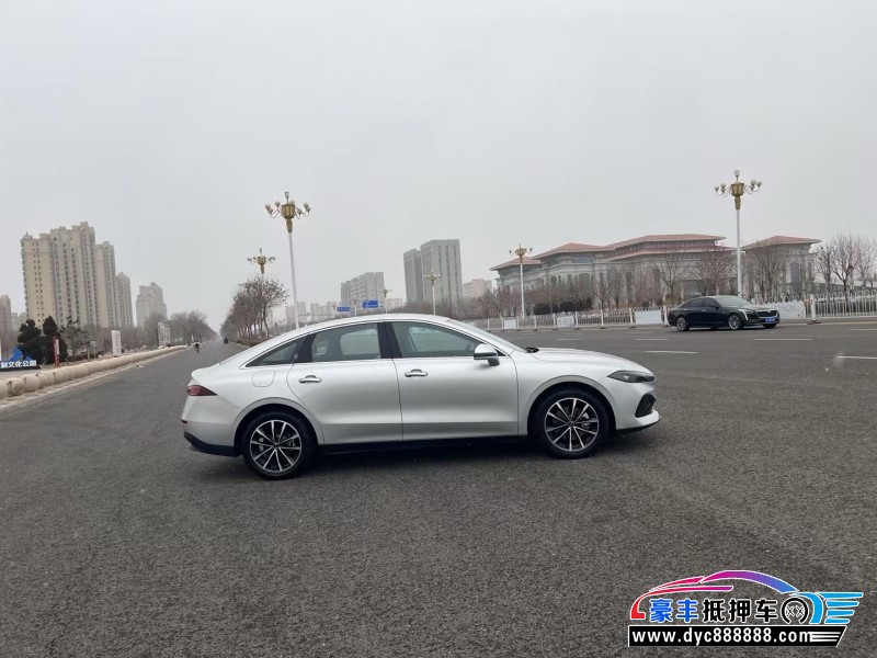 26年荣威D7轿车抵押车出售