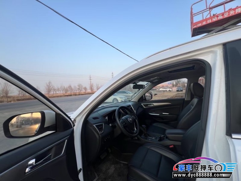 17年长安CS75轿车抵押车出售