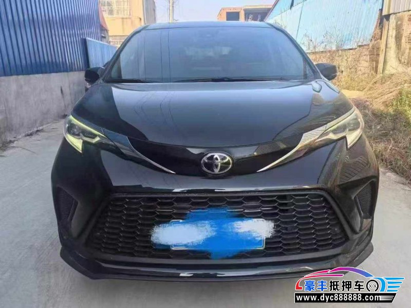 抵押车出售24年丰田格瑞维亚轿车