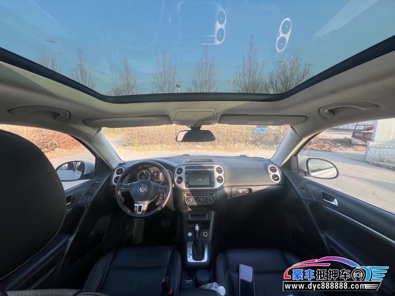 16年大众途观轿车抵押车出售