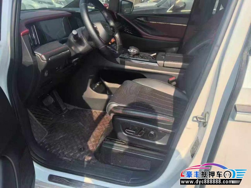 23年传祺M8轿车抵押车出售