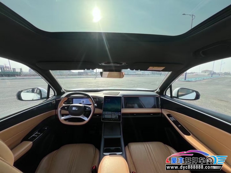 24年吉利银河L7轿车抵押车出售