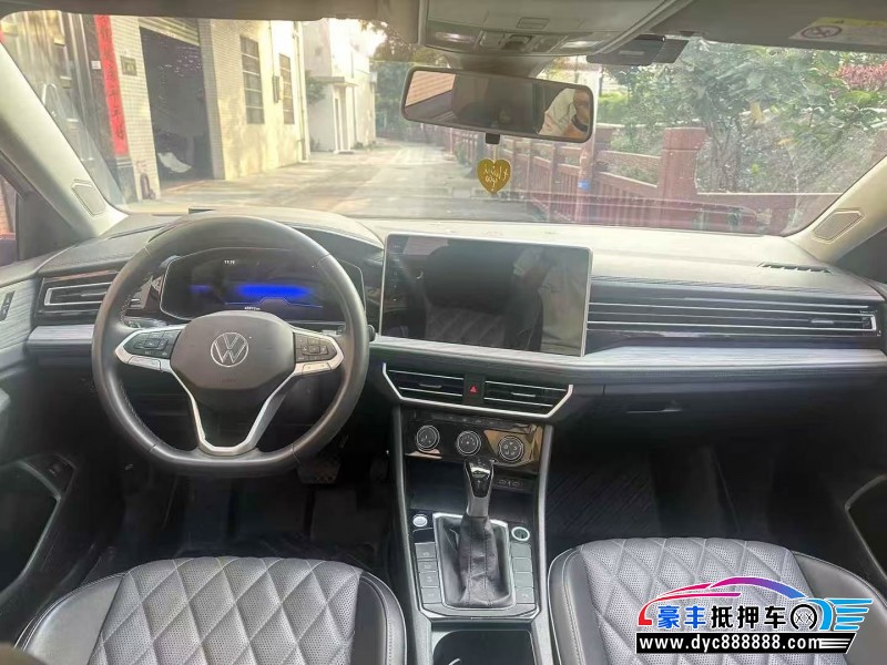 24年大众速腾轿车抵押车出售