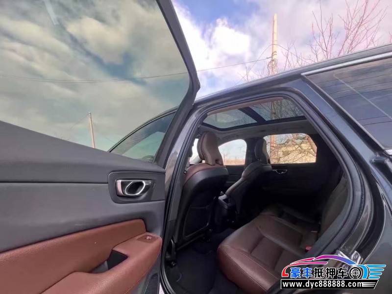 19年沃尔沃XC60轿车抵押车出售