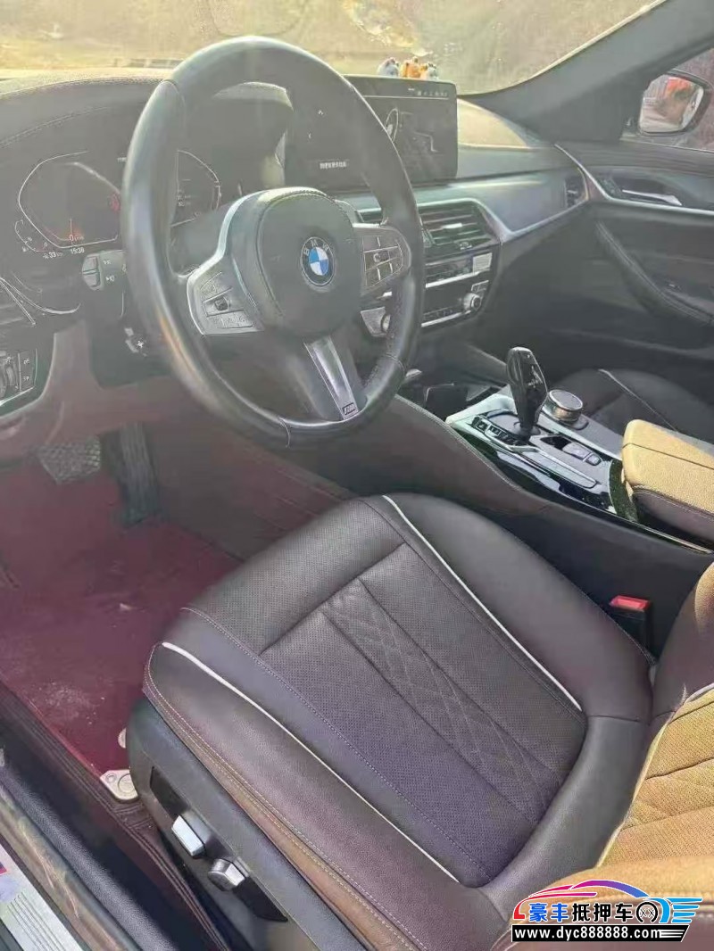 23年宝马5系轿车抵押车出售