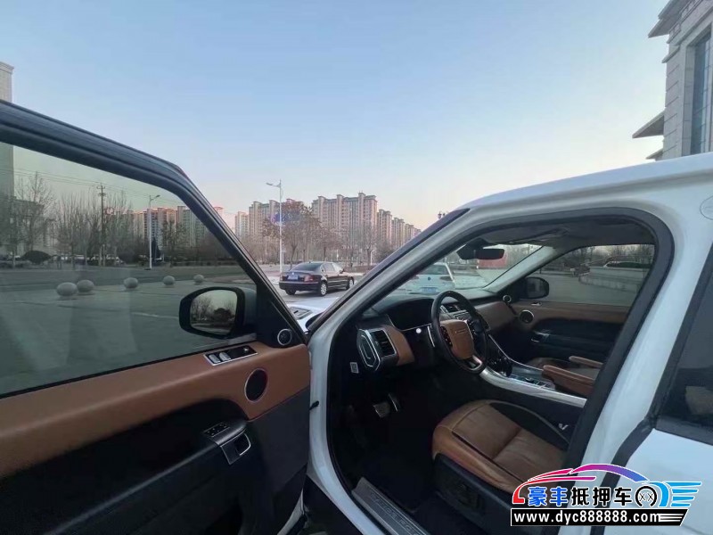 18年路虎揽胜运动版轿车抵押车出售