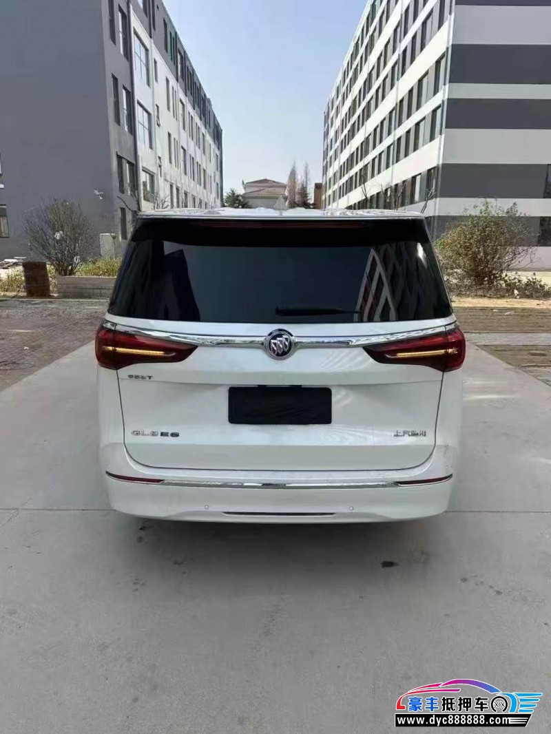 22年别克GL8轿车抵押车出售