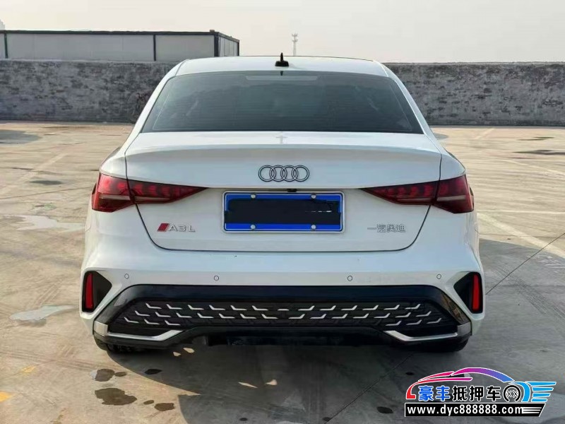 25年奥迪A3轿车抵押车出售