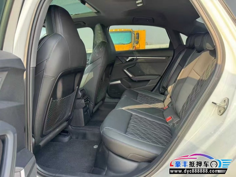 25年奥迪A3轿车抵押车出售