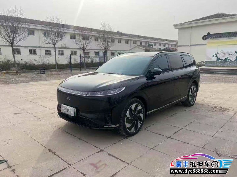 25年东风奕派008轿车抵押车出售