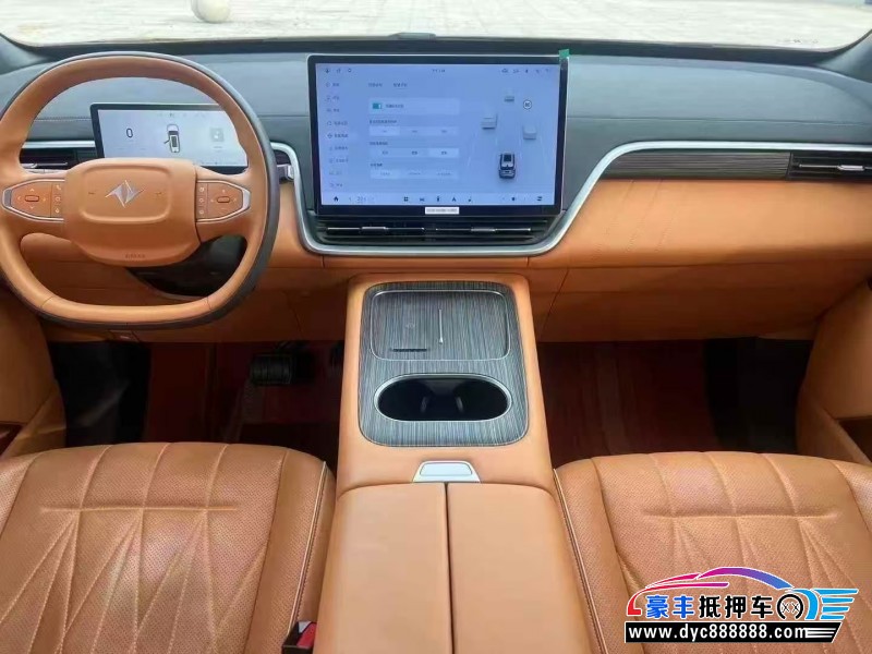 25年东风奕派008轿车抵押车出售