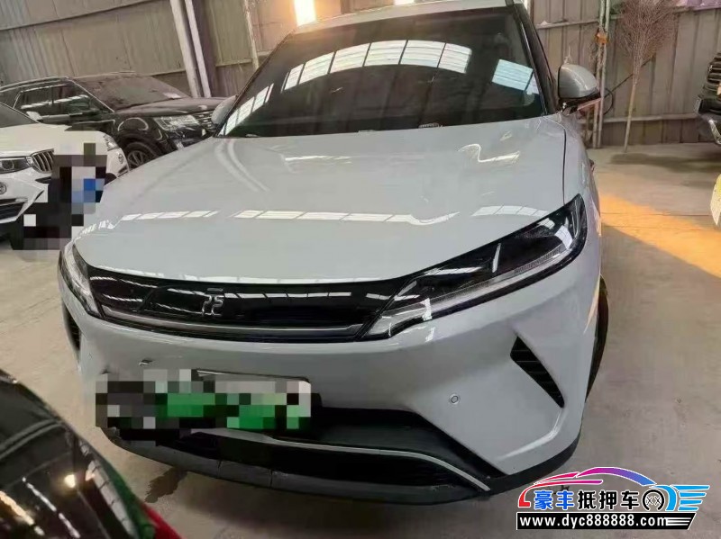 25年比亚迪元轿车抵押车出售