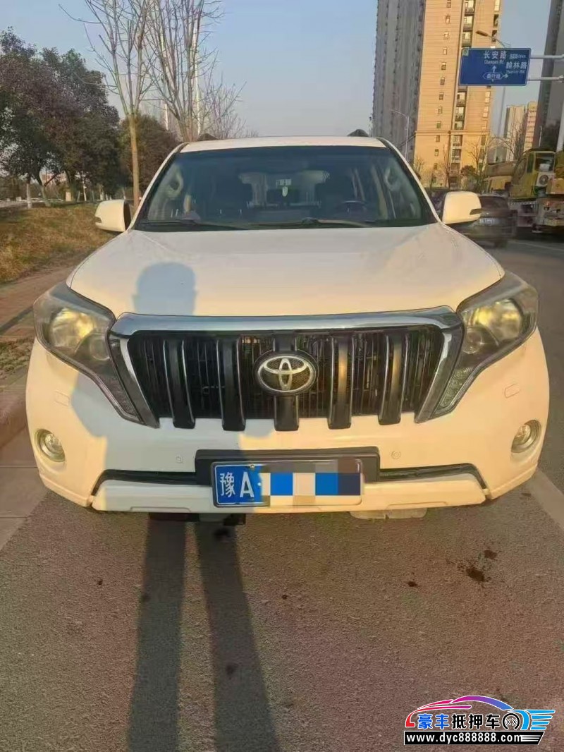 抵押车出售15年丰田普拉多（霸道）轿车
