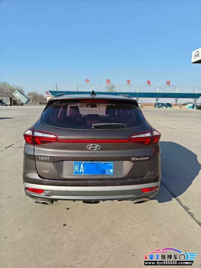 20年现代途胜轿车抵押车出售