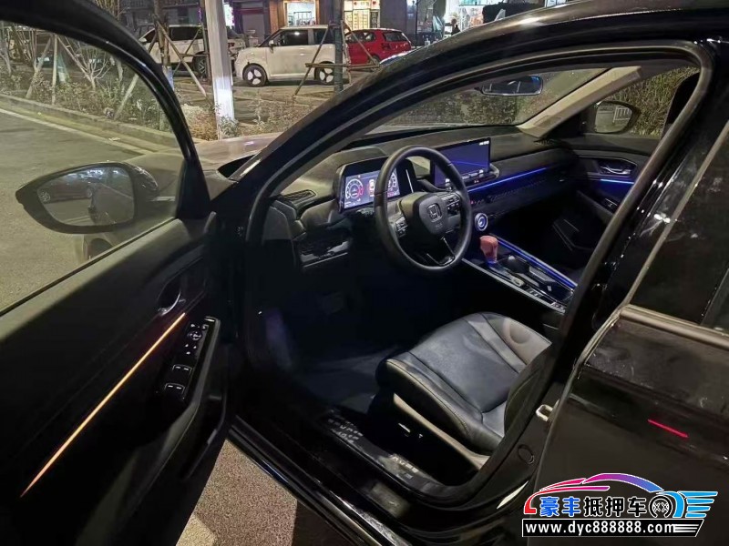 25年本田雅阁轿车抵押车出售