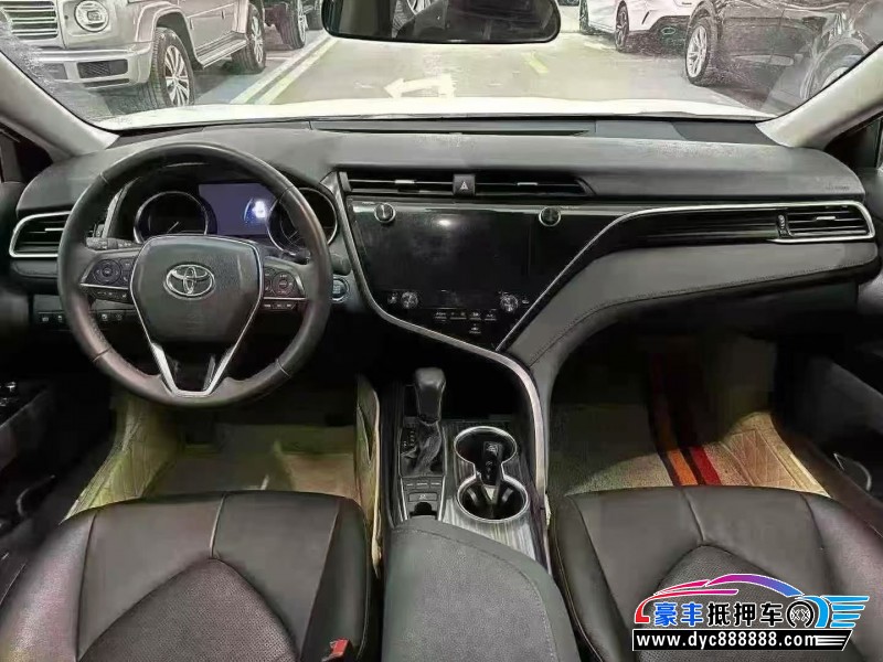 21年丰田凯美瑞轿车抵押车出售