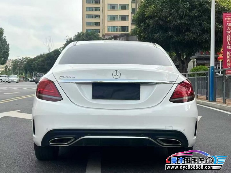 19年奔驰C轿车抵押车出售