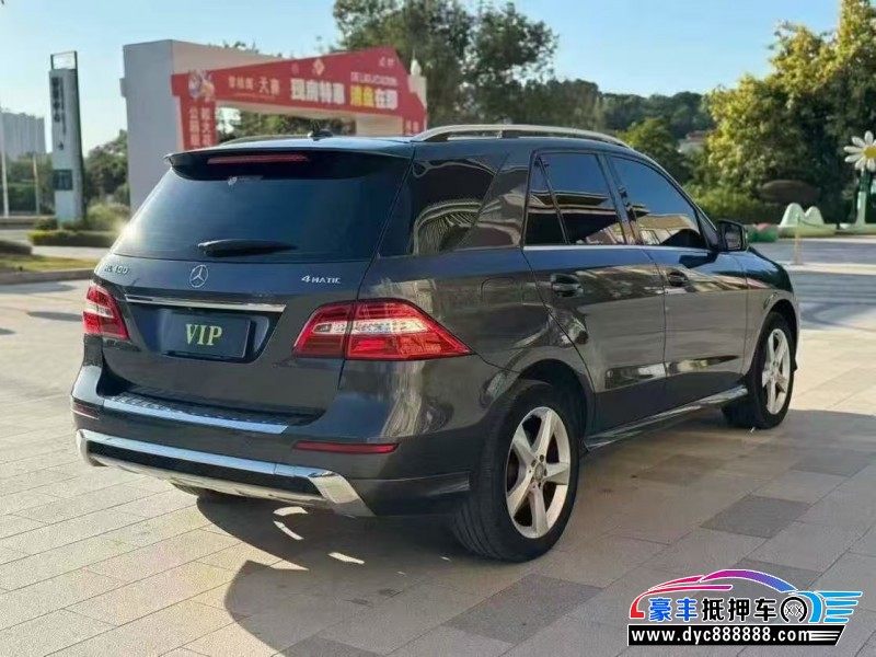 15年奔驰ML轿车抵押车出售