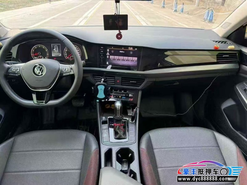 21年大众宝来轿车抵押车出售