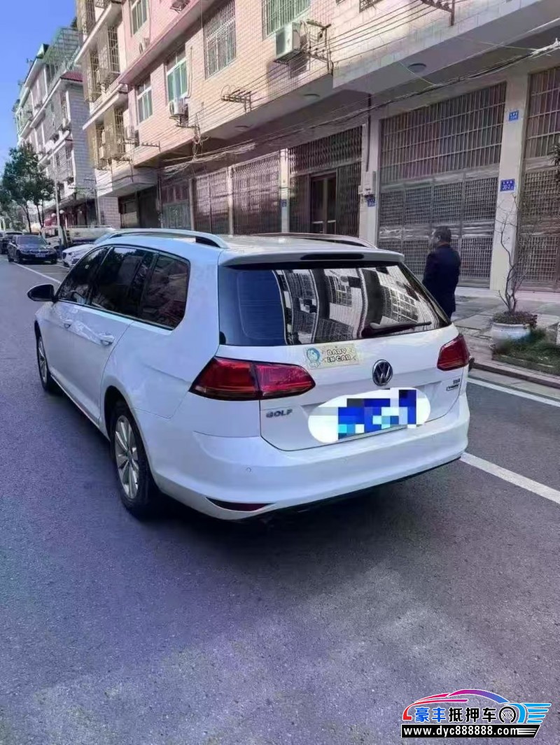 16年大众高尔夫轿车抵押车出售
