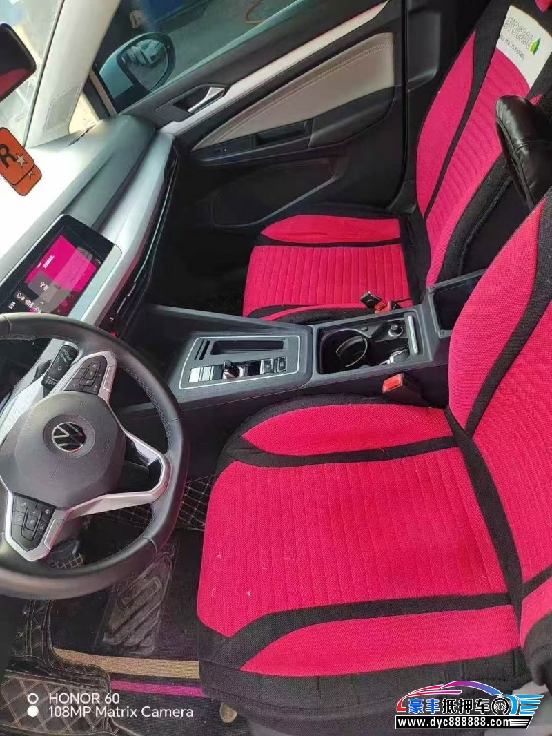 22年大众高尔夫轿车抵押车出售