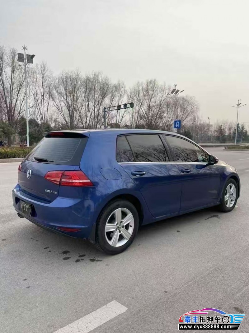 15年大众高尔夫轿车抵押车出售