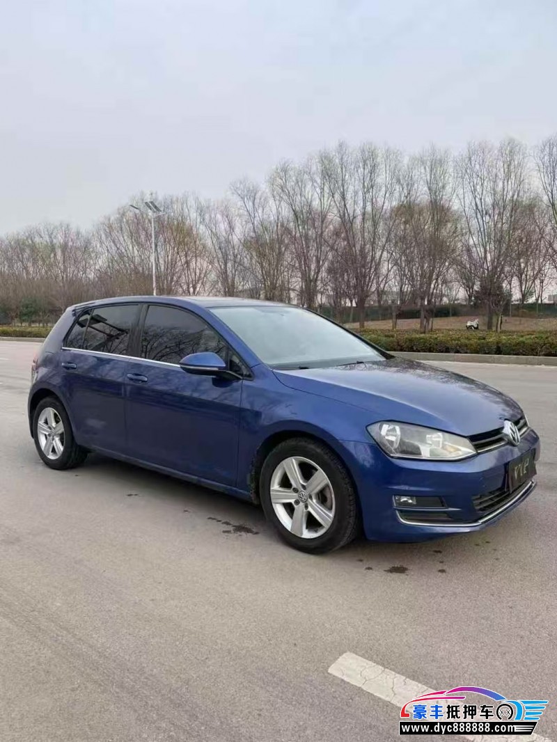 15年大众高尔夫轿车抵押车出售