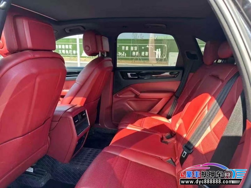 19年保时捷卡宴SUV抵押车出售