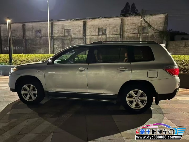 13年丰田汉兰达SUV抵押车出售