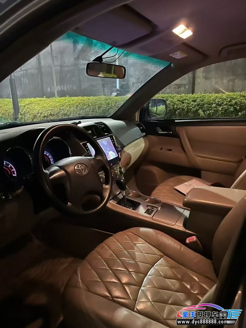 13年丰田汉兰达SUV抵押车出售