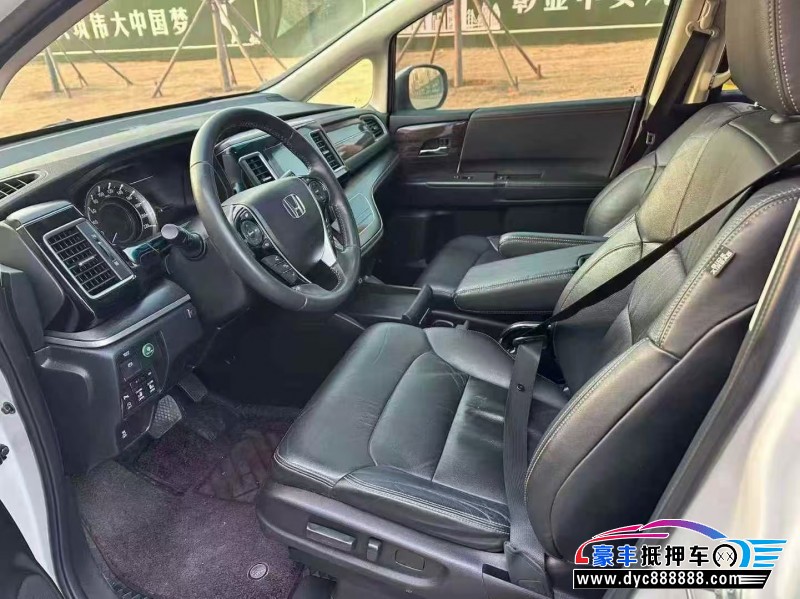 18年本田艾力绅MPV抵押车出售