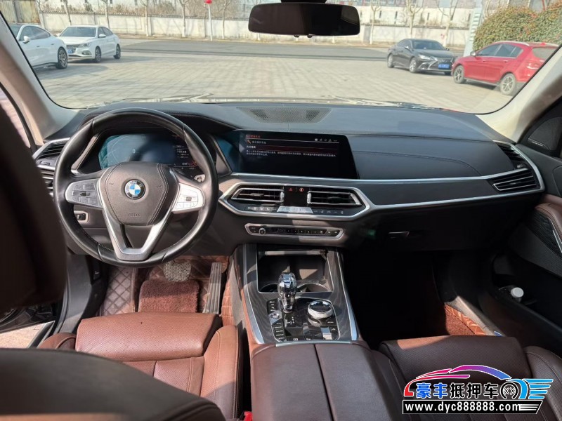 19年宝马X7SUV抵押车出售