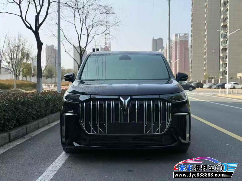 24年岚图梦想家MPV抵押车出售