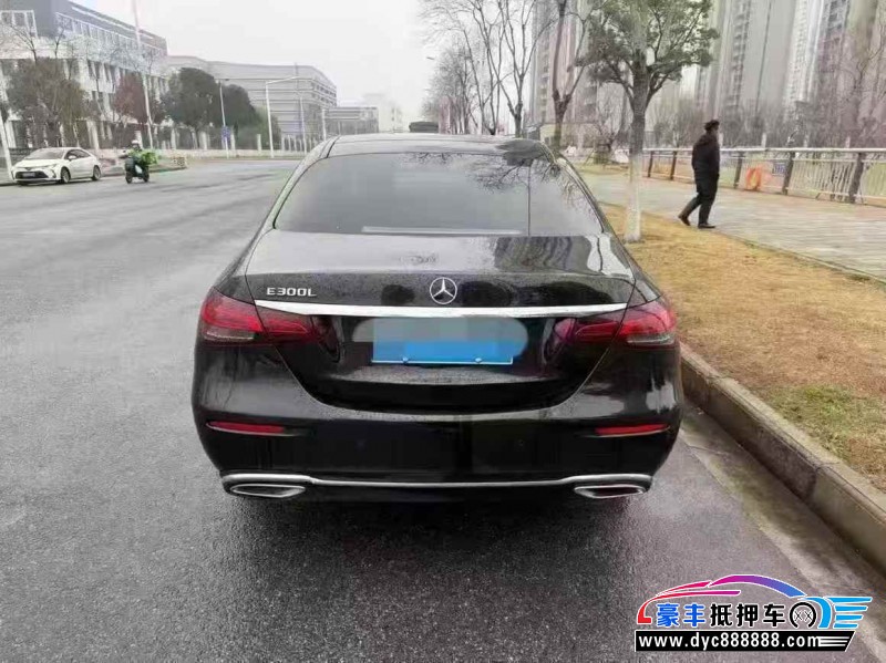 21年奔驰E轿车抵押车出售