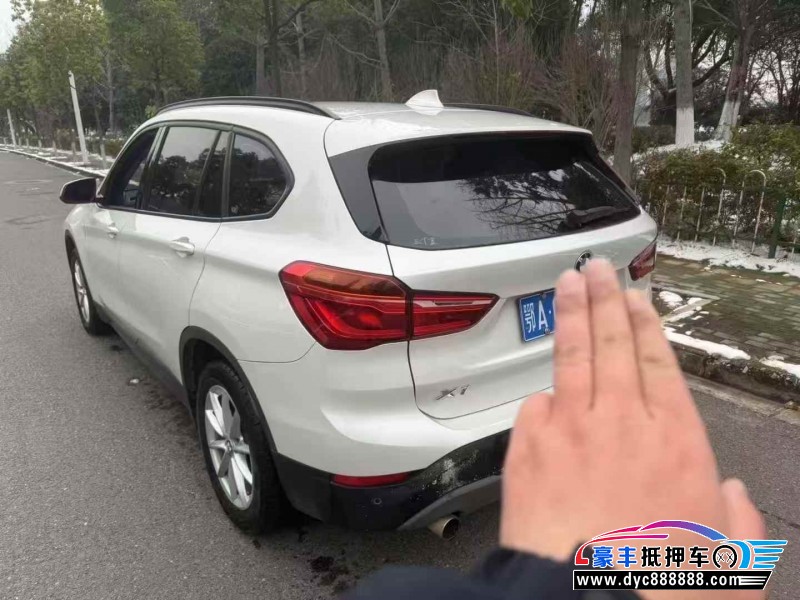 19年宝马X1SUV抵押车出售