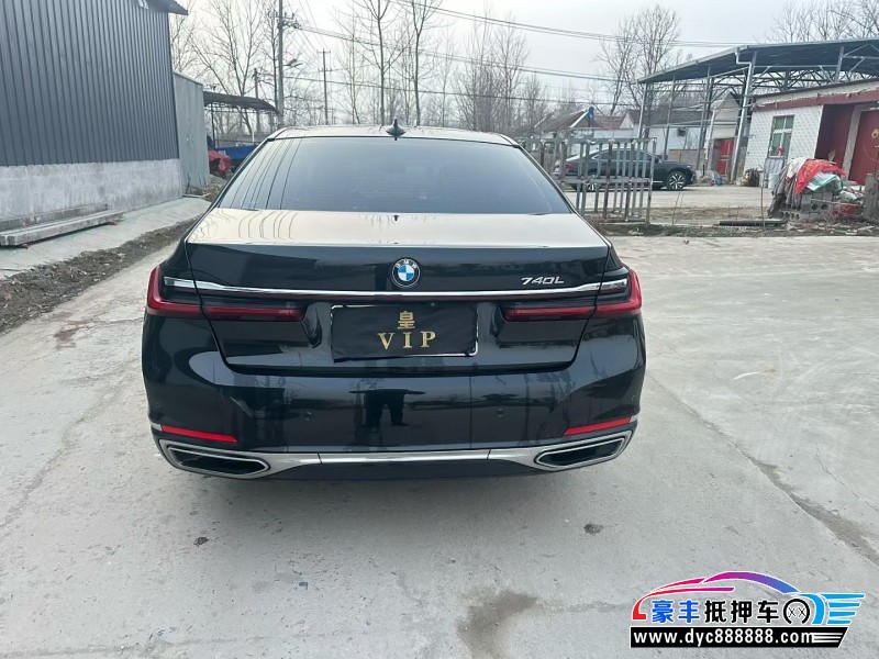 20年宝马7系轿车抵押车出售