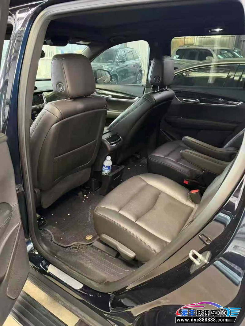 22年凯迪拉克xt6轿车抵押车出售