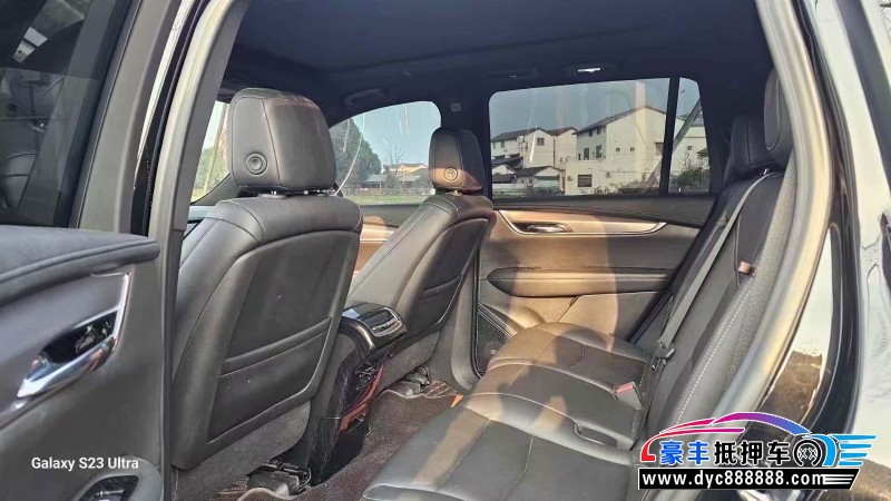 20年凯迪拉克xt6轿车抵押车出售