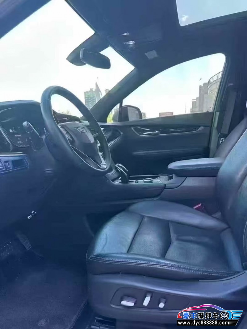 20年凯迪拉克xt6轿车抵押车出售