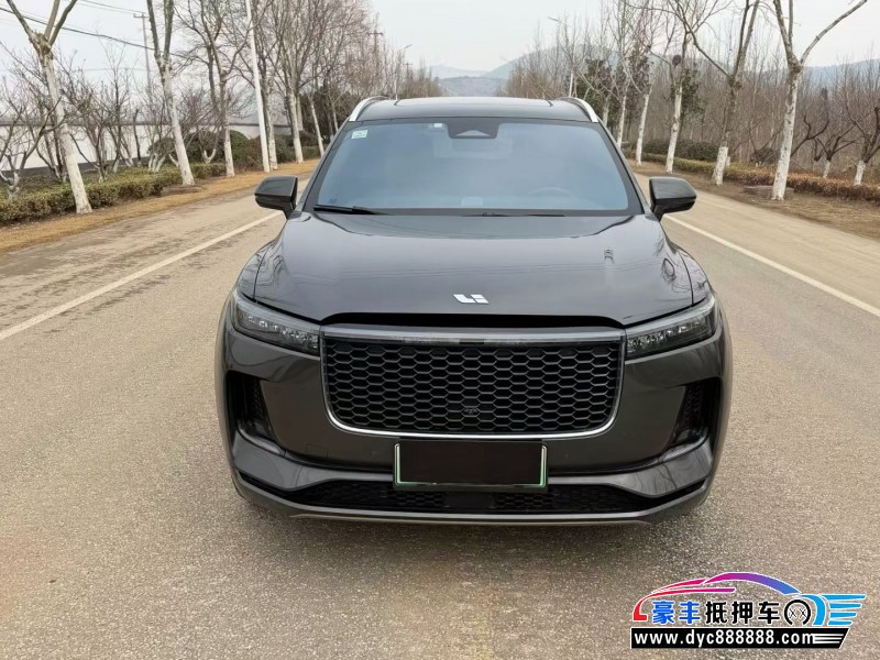 21年理想ONE轿车抵押车出售