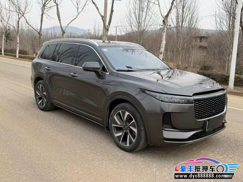 21年理想ONE轿车抵押车出售