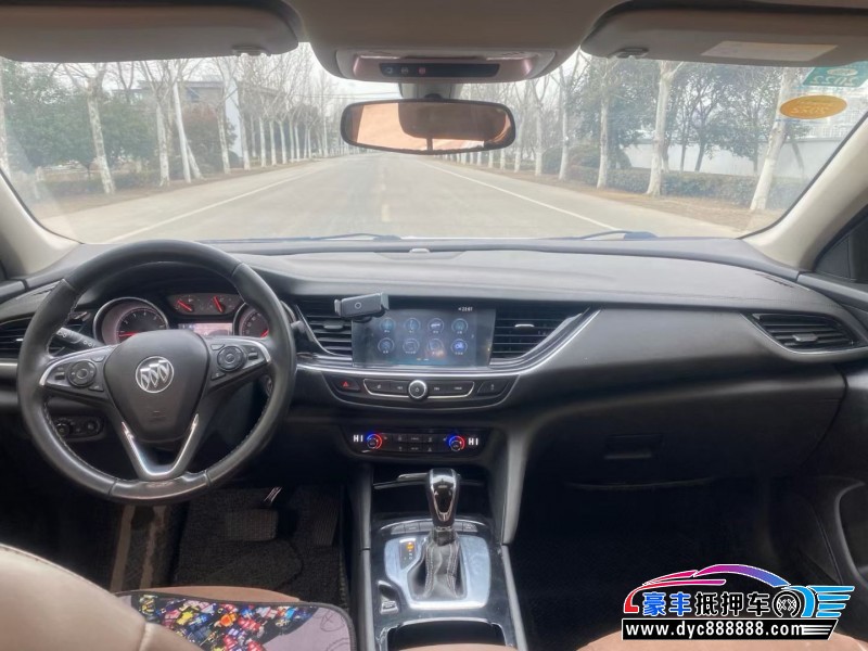 20年别克君威轿车抵押车出售