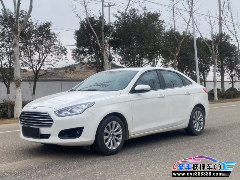 18年福特福睿斯轿车抵押车出售