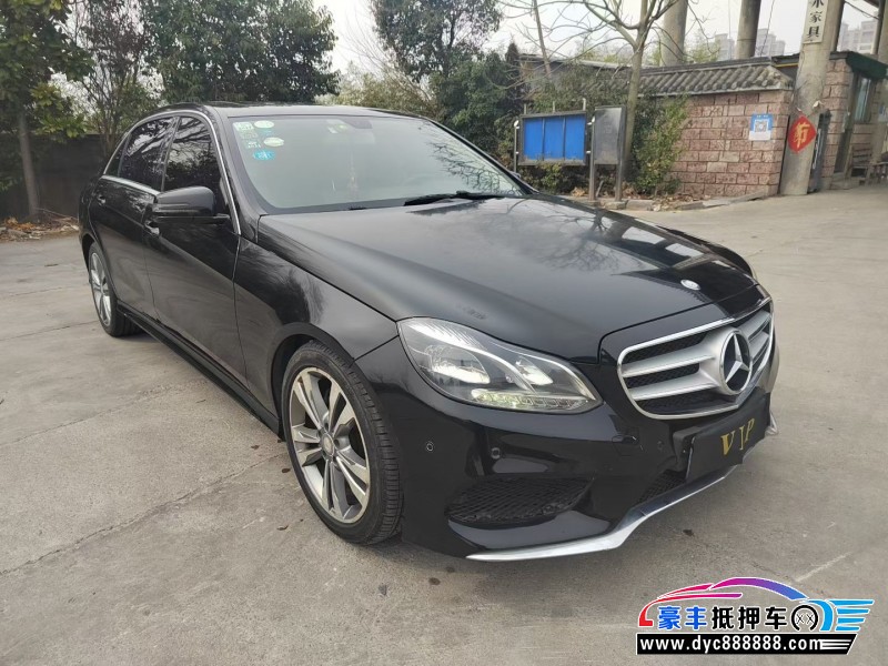 15年奔驰E轿车抵押车出售