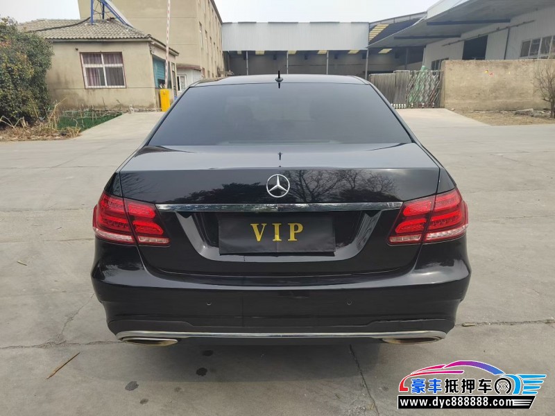 15年奔驰E轿车抵押车出售