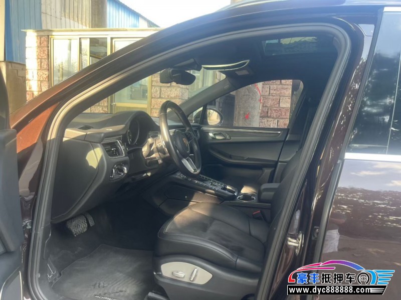 17年保时捷Macan迈凯轿车抵押车出售