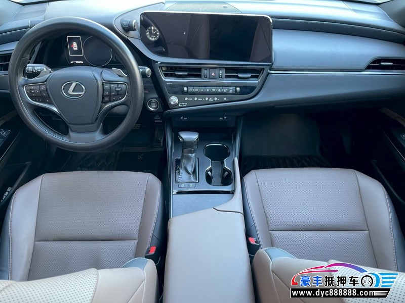 23年雷克萨斯ES轿车抵押车出售