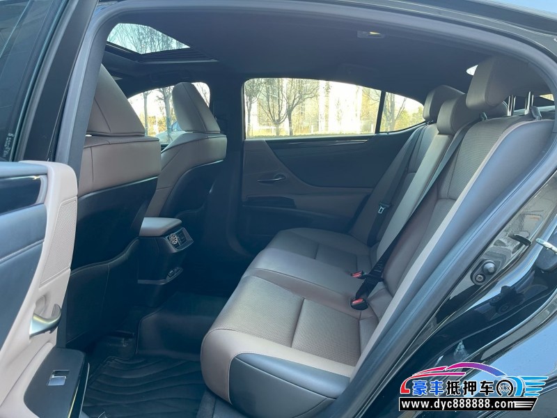 23年雷克萨斯ES轿车抵押车出售